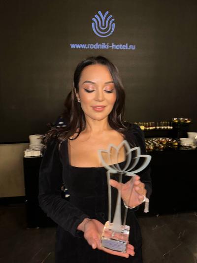 CRYSTAL BEAUTY Awards & Conference 2023 BIOSPASHOP.RU & CRYSTAL SKIN - Лучшее онлайн-пространство  в индустрии красоты